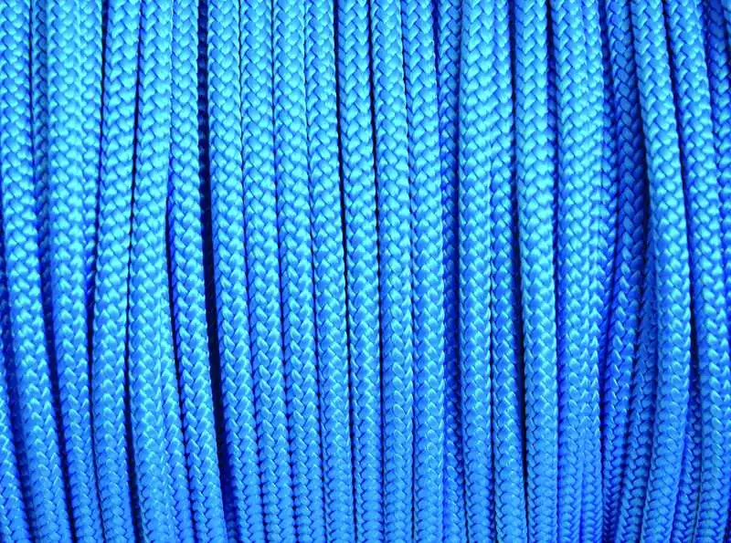 Cordage tressé rond Bobine 100M BLEU Diamètre 3mm 16 fuseaux