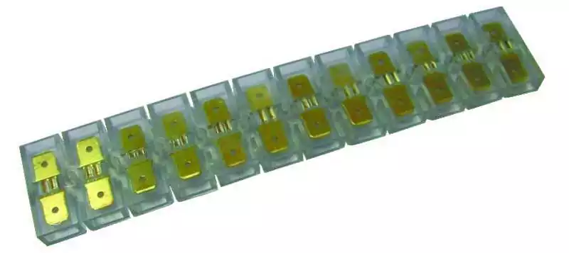 Barette de connexion 6.35mm 12 pôles divisibles connexion par fiches plates