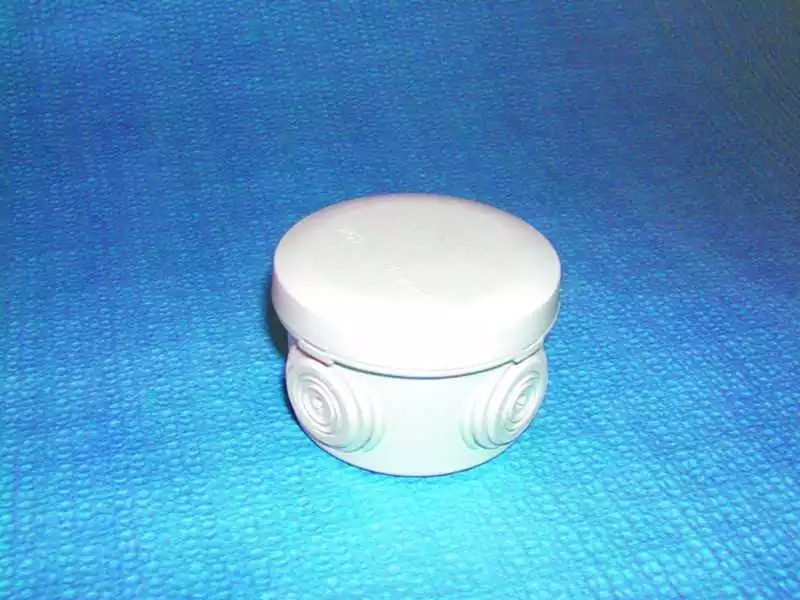 Boîte de dérivation ronde diamètre 60 mm épaisseur 30 mm Couvercle clipsé