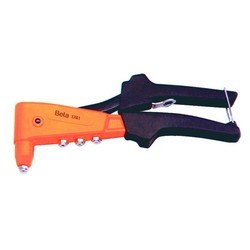 Pince à riveter avec 4 embouts diamètre 2,4 à 4 mm acier diamètre 4,8 mm aluminium