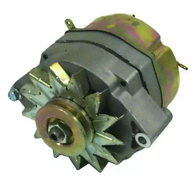 Alternateur neuf 61A 3 fils régulateur incorporé Merc OMC Pleasurecraft Volvo