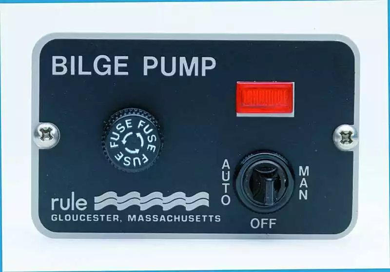 Tableaux protégé pompe à eau 3 positions avec témoin 24-32 Volts