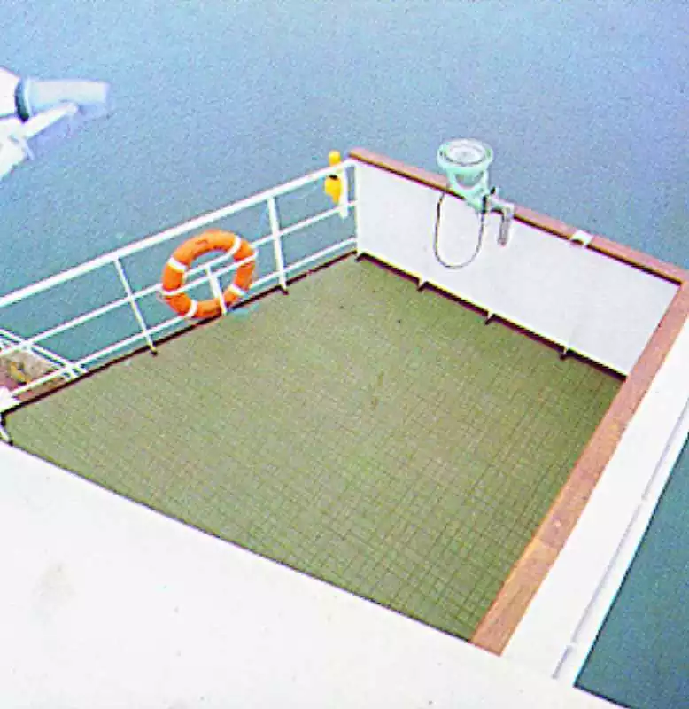 Dalle modulaire en polyéthylène Bleu marine tous types de surfaces 33X33cm