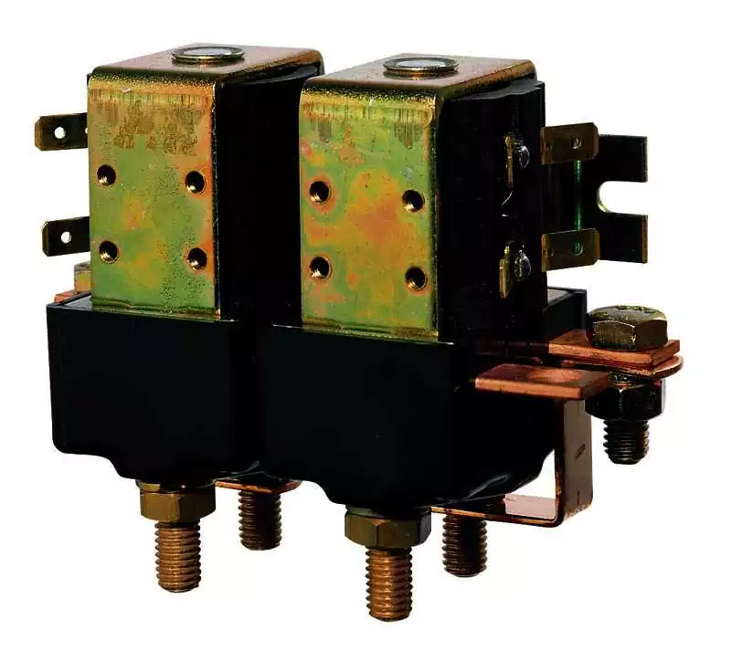 Relais double, 24 V, 6 kW, pour quindeaux, M10