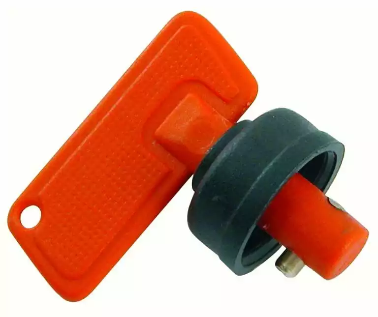 Clé de rechange pour coupe-batterie réf 000675