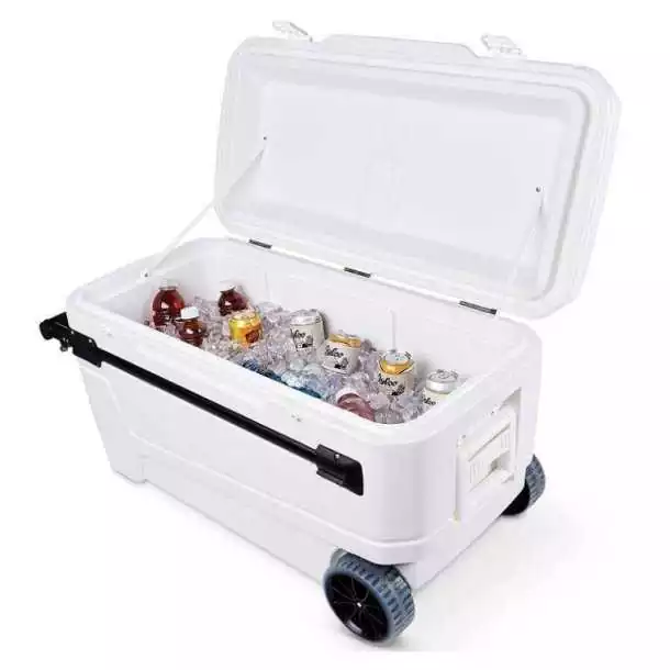Glacière marine ultra glide 110 roller 104 Litres